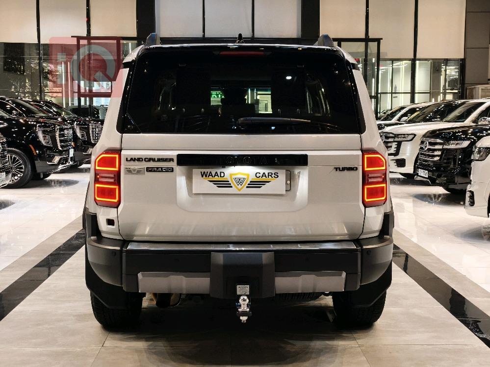 تۆیۆتا لاندكروزر پرادۆ